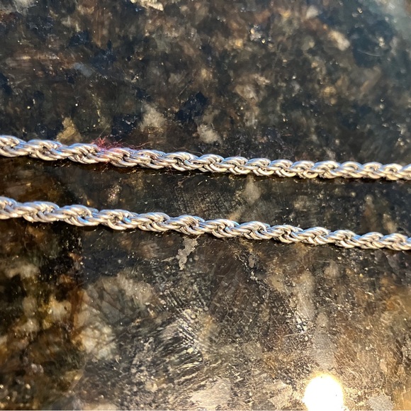 LIA SOPHIA MATCHING NECKLACE AND BRACELET SET - Picture 7 of 11